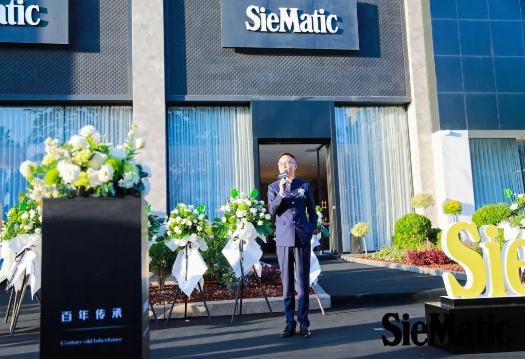 1700550061643996R4D8.jpeg 640-11.jpeg